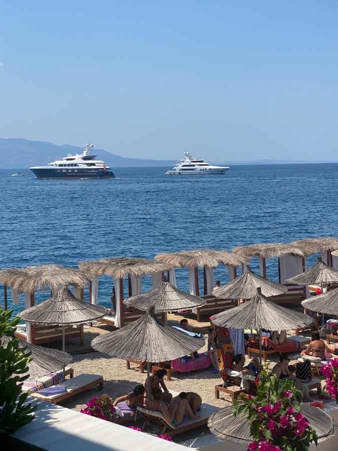 Saranda Luxury Apartments Bagian luar foto