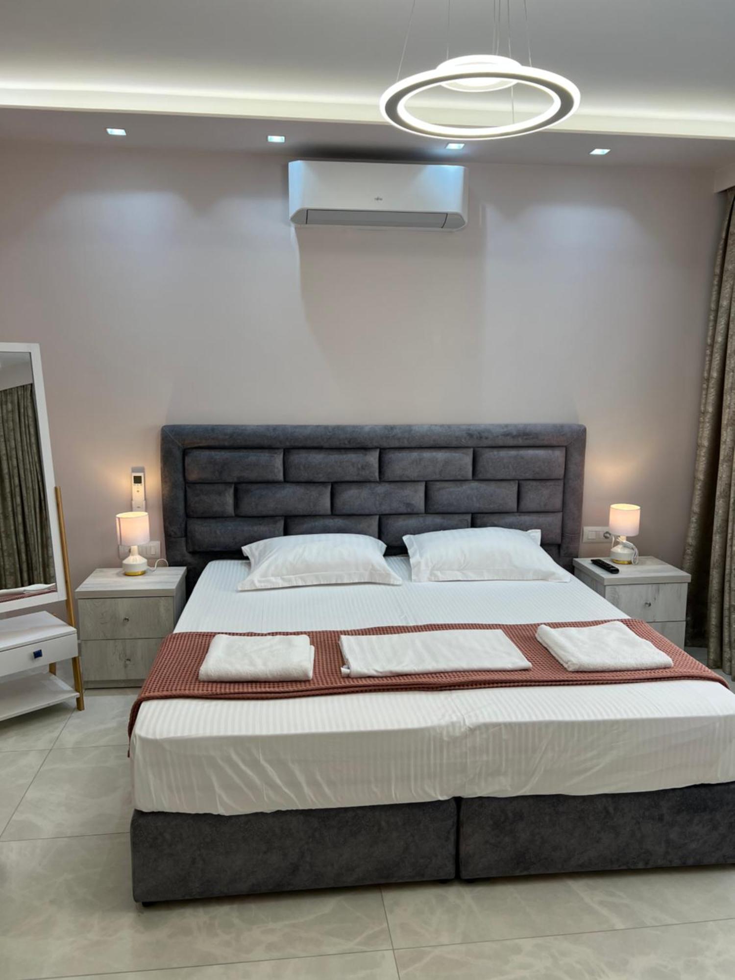 Saranda Luxury Apartments Bagian luar foto